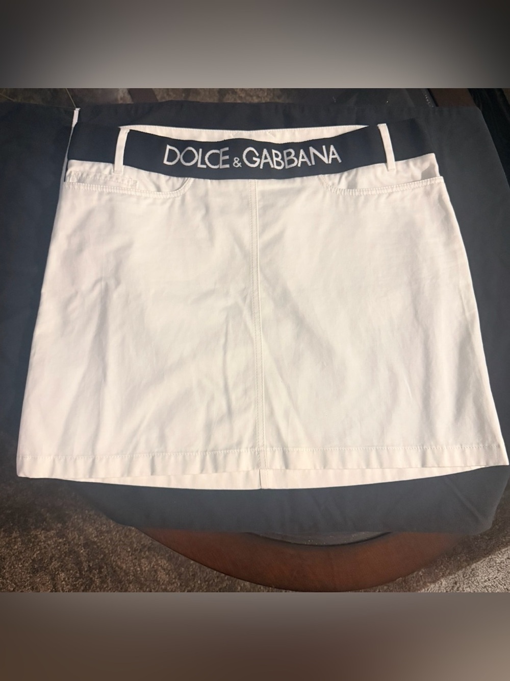 Dolce & Gabbana mini skirt White Cotton Top with Navy Logo Label